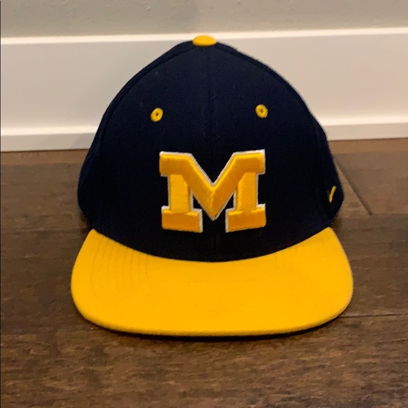 Michigan SnapBack Zephyr hat - Picture 2 of 4